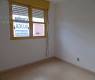 Apartamento com 48m², 2 dormitórios, 1 vaga no bairro Sarandi em Porto Alegre