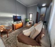 Casa com 154m², 2 dormitórios, 1 suíte, 3 vagas no bairro Sarandi em Porto Alegre