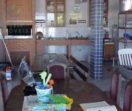 Casa com 450m², 4 dormitórios, 1 suíte, 6 vagas no bairro Santa Fé em Porto Alegre