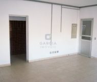 Depósito com 802m², 5 vagas no bairro Sarandi em Porto Alegre