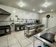 Loja com 150m² no bairro Vila Jardim em Porto Alegre