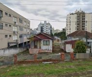 Terreno com 600m² no bairro Cristo Redentor em Porto Alegre