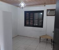 Casa com 150m², 4 dormitórios, 1 vaga no bairro Sarandi em Porto Alegre