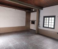 Casa com 150m², 4 dormitórios, 1 vaga no bairro Sarandi em Porto Alegre