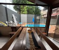 Casa com 350m², 4 dormitórios, 1 suíte, 2 vagas no bairro Jardim Planalto em Porto Alegre