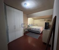 Casa com 350m², 4 dormitórios, 1 suíte, 2 vagas no bairro Jardim Planalto em Porto Alegre