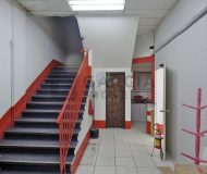 Loja com 606m², 1 vaga no bairro Cristo Redentor em Porto Alegre