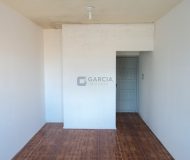 Sala Comercial com 30m² no bairro Sarandi em Porto Alegre