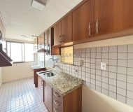 Apartamento com 58m², 2 dormitórios, 1 vaga no bairro Jardim Carvalho em Porto Alegre