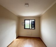 Apartamento com 58m², 2 dormitórios, 1 vaga no bairro Jardim Carvalho em Porto Alegre