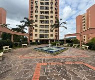 Apartamento com 58m², 2 dormitórios, 1 vaga no bairro Jardim Carvalho em Porto Alegre