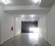 Prédio com 532m² no bairro Jardim Itu Sabará em Porto Alegre