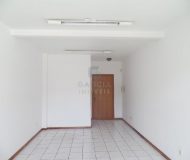 Prédio com 532m² no bairro Jardim Itu Sabará em Porto Alegre