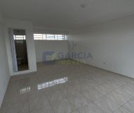 Prédio com 400m², 2 vagas no bairro São Sebastião em Porto Alegre