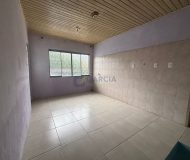 Casa com 70m², 3 dormitórios, 1 vaga no bairro Sarandi em Porto Alegre