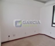 Depósito com 735m² no bairro Santa Rosa de Lima em Porto Alegre