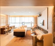 Apartamento com 206m², 3 dormitórios, 3 suítes, 3 vagas no bairro Moinhos de Vento em Porto Alegre
