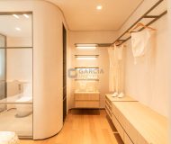 Apartamento com 206m², 3 dormitórios, 3 suítes, 3 vagas no bairro Moinhos de Vento em Porto Alegre