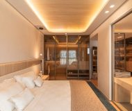 Apartamento com 206m², 3 dormitórios, 3 suítes, 3 vagas no bairro Moinhos de Vento em Porto Alegre