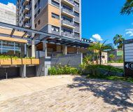 Apartamento com 61m², 2 dormitórios, 1 suíte, 1 vaga no bairro Vila Ipiranga em Porto Alegre