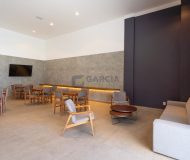 Apartamento com 61m², 2 dormitórios, 1 suíte, 1 vaga no bairro Vila Ipiranga em Porto Alegre