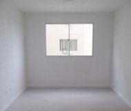 Apartamento com 40m², 2 dormitórios, 1 vaga no bairro Rubem Berta em Porto Alegre