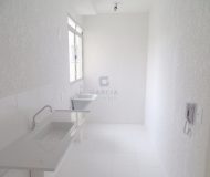 Apartamento com 40m², 2 dormitórios, 1 vaga no bairro Rubem Berta em Porto Alegre