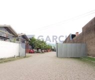 Depósito com 750m², 4 vagas no bairro Navegantes em Porto Alegre