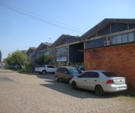 Depósito com 750m², 4 vagas no bairro Navegantes em Porto Alegre
