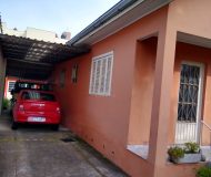 Casa com 384m², 6 dormitórios, 2 vagas no bairro Cristo Redentor em Porto Alegre