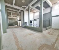 Loja com 300m² no bairro Navegantes em Porto Alegre