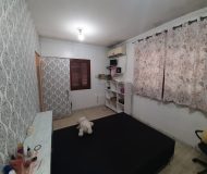 Casa com 108m², 2 dormitórios no bairro Floresta em Porto Alegre