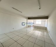 Sala Comercial com 120m² no bairro Costa e Silva em Porto Alegre