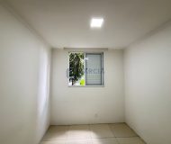 Apartamento, 2 dormitórios, 1 vaga no bairro Jardim Leopoldina em Porto Alegre