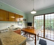 Casa com 265m², 4 dormitórios, 1 suíte, 2 vagas no bairro Sarandi em Porto Alegre