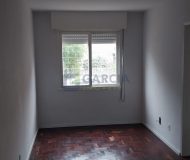 Apartamento com 37m², 1 dormitório no bairro Jardim Leopoldina em Porto Alegre