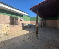 Casa com 150m², 2 dormitórios, 2 suítes, 5 vagas no bairro Sarandi em Porto Alegre
