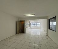 Depósito com 500m² no bairro Sarandi em Porto Alegre