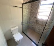 Casa com 70m², 3 dormitórios, 2 vagas no bairro Jardim Sabará em Porto Alegre