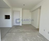 Apartamento com 63m², 2 dormitórios, 1 suíte, 2 vagas no bairro Cristo Redentor em Porto Alegre