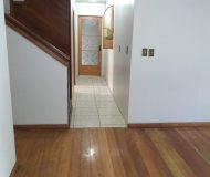 Casa com 249m², 3 dormitórios, 1 suíte, 4 vagas no bairro Nonoai em Porto Alegre