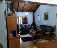 Casa com 249m², 3 dormitórios, 1 suíte, 4 vagas no bairro Nonoai em Porto Alegre