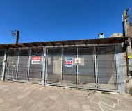 Casa com 100m², 2 dormitórios, 1 vaga no bairro Sarandi em Porto Alegre