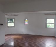 Casa com 300m², 4 dormitórios, 1 suíte, 1 vaga no bairro Chácara das Pedras em Porto Alegre