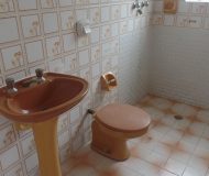 Casa com 300m², 4 dormitórios, 1 suíte, 1 vaga no bairro Chácara das Pedras em Porto Alegre