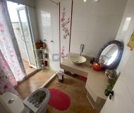 Casa com 394m², 4 dormitórios, 2 suítes, 4 vagas no bairro Jardim Itu em Porto Alegre