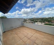 Casa com 394m², 4 dormitórios, 2 suítes, 4 vagas no bairro Jardim Itu em Porto Alegre