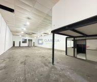 Loja com 380m² no bairro Passo da Areia em Porto Alegre