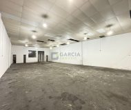 Loja com 380m² no bairro Passo da Areia em Porto Alegre