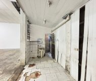 Loja com 380m² no bairro Passo da Areia em Porto Alegre